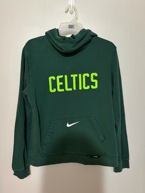 Nike City Edition Boston Celtics Center Swoosh Mock Neck Hooded Sweatshirt Med